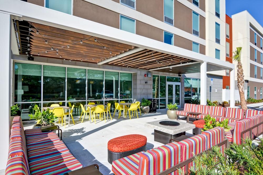 Home2 Suites By Hilton Tampa Usf Near Busch Gardens Exterior photo