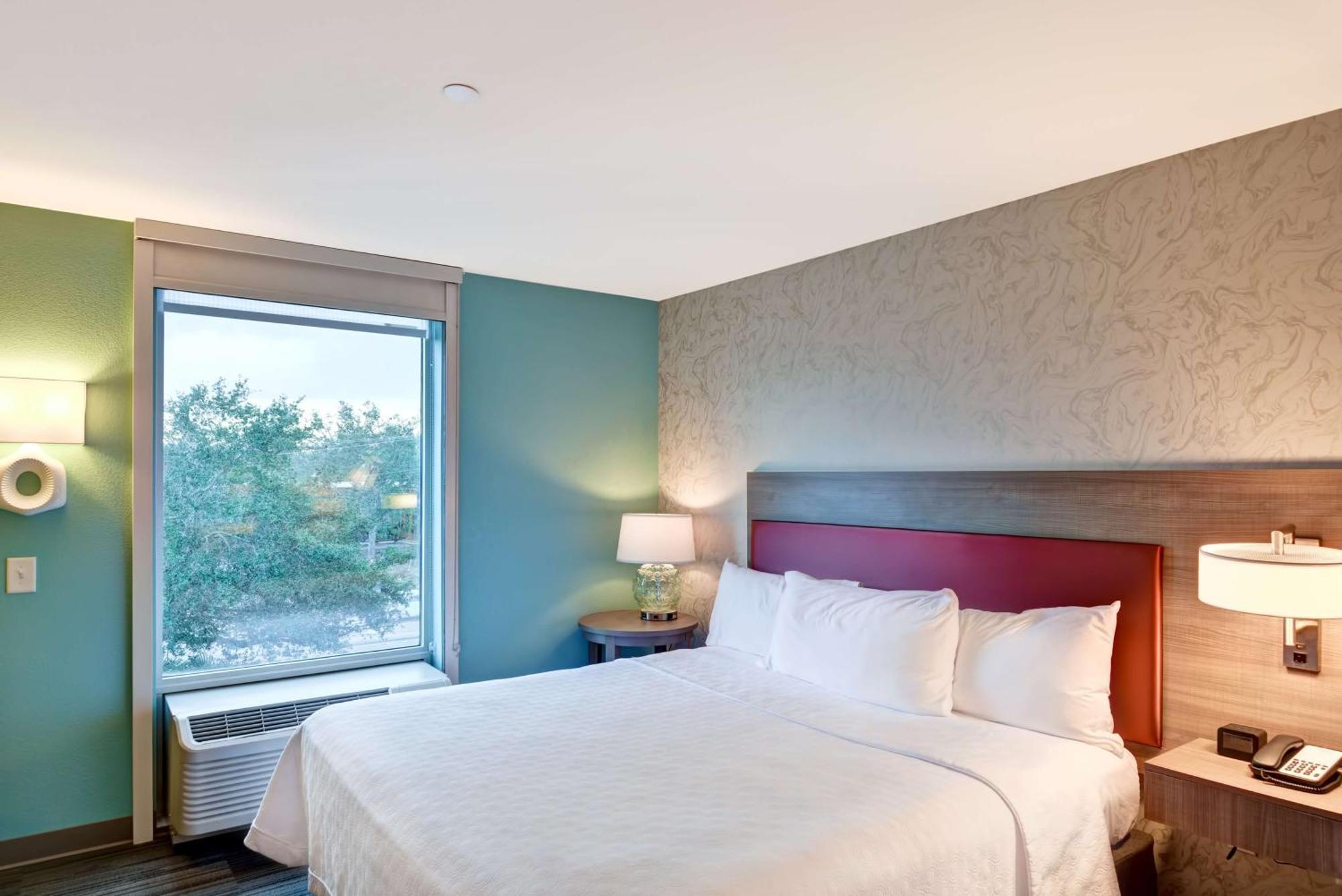 Home2 Suites By Hilton Tampa Usf Near Busch Gardens Exterior photo